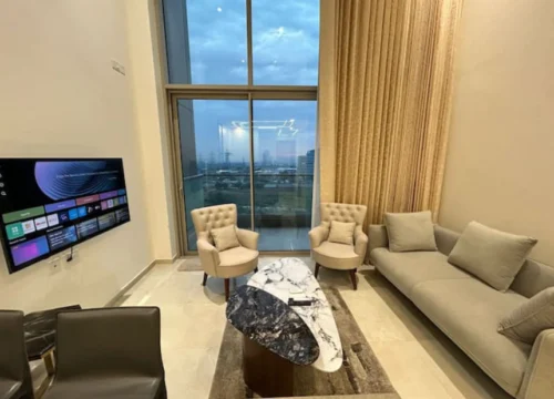 The Trenzy Home : Loft The Whitehouse