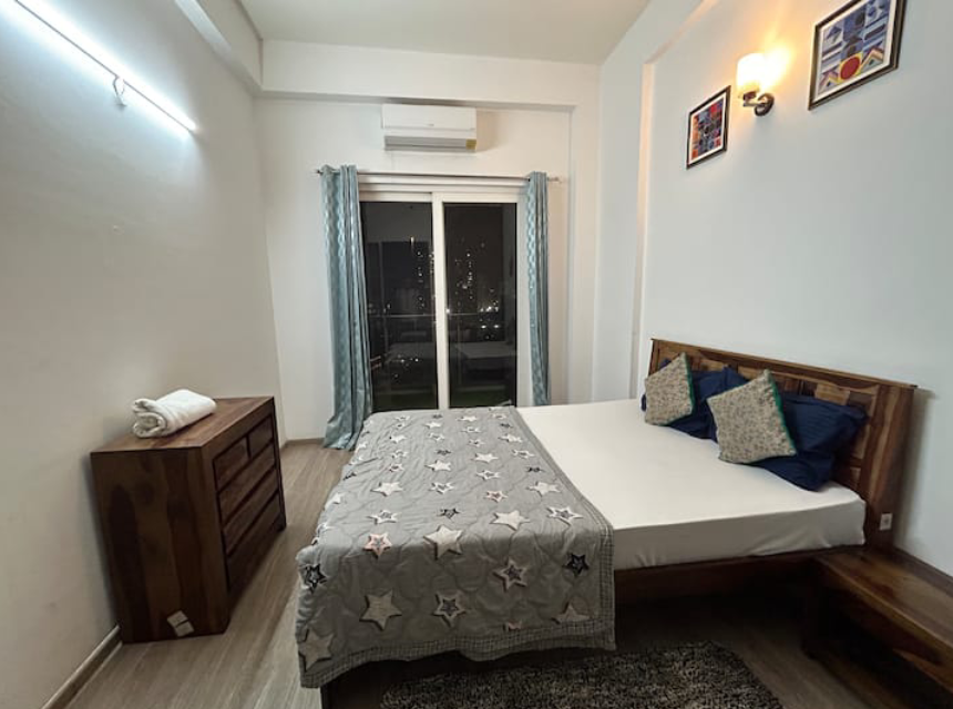 The Trenzy Home : Skyline 5